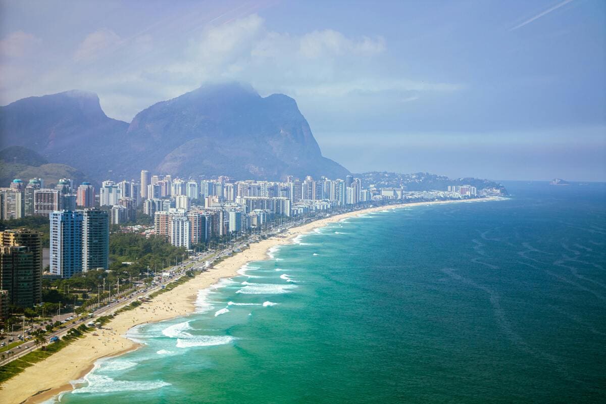 As Praias Mais Bonitas da Barra da Tijuca e Recreio