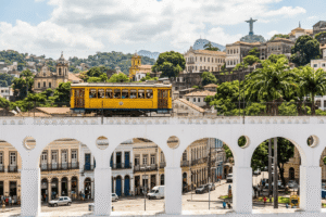 Bondinho de Santa Teresa no Rio de Janeiro - www.riodejaneiroportal.com.br